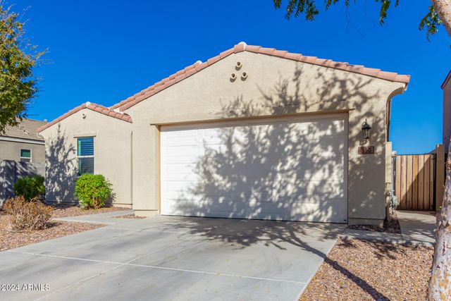 550 W Tallula Trail, San Tan Valley, AZ 85140