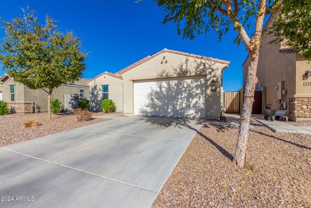 550 W Tallula Trail, San Tan Valley, AZ 85140