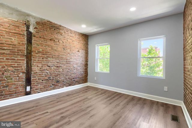 1245 W LOMBARD ST, Baltimore, MD 21223