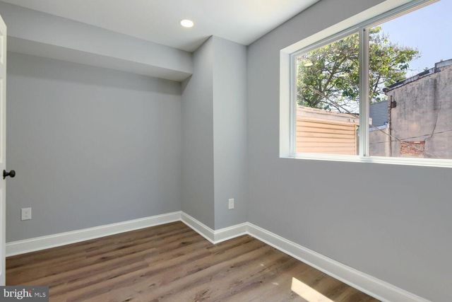1245 W LOMBARD ST, Baltimore, MD 21223