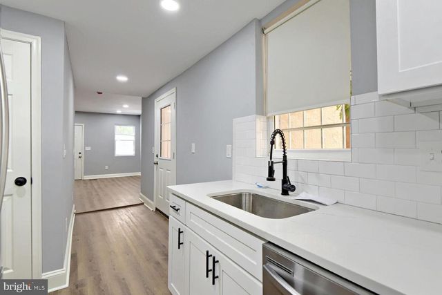 1245 W LOMBARD ST, Baltimore, MD 21223