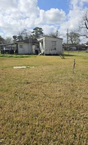 407 Turner Drive, Houston, TX 77076