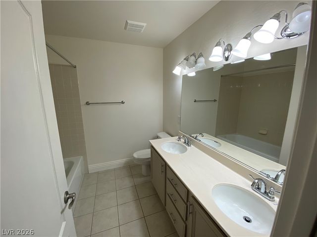 412 Bloomingdale Court, Las Vegas, NV 89144