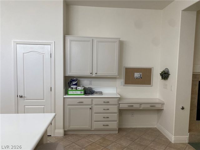 412 Bloomingdale Court, Las Vegas, NV 89144