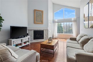 5500 Owensmouth 323, Woodland Hills, CA 91367