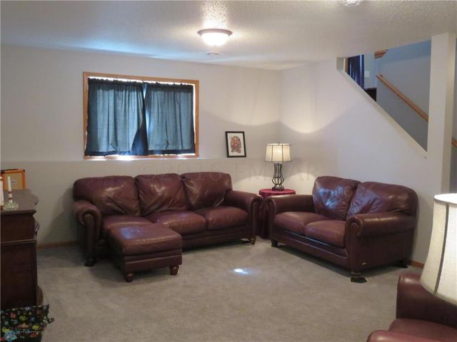 3400 16th Street S, Moorhead, MN 56560