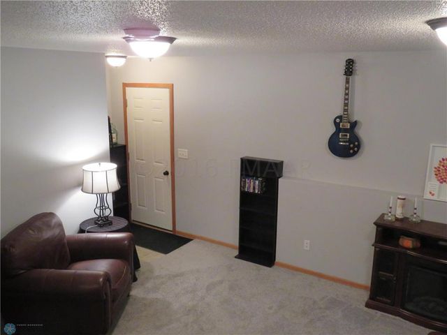 3400 16th Street S, Moorhead, MN 56560