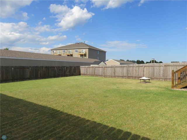 3400 16th Street S, Moorhead, MN 56560