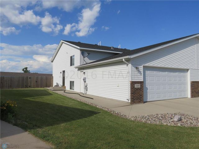 3400 16th Street S, Moorhead, MN 56560