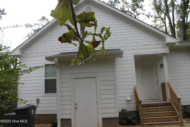 301 E Goodman Street, Fair Bluff, NC 28439