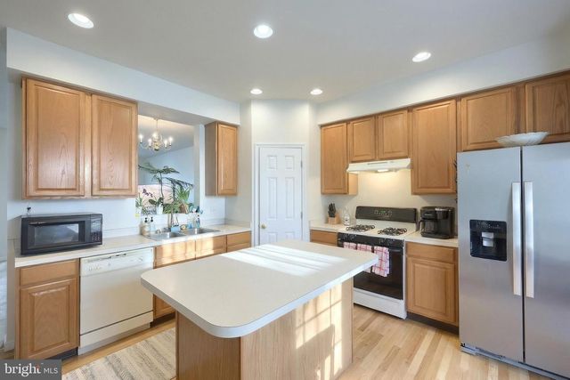 53 ZACHARY DR, Hanover, PA 17331