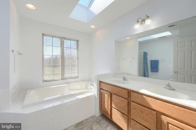 53 ZACHARY DR, Hanover, PA 17331
