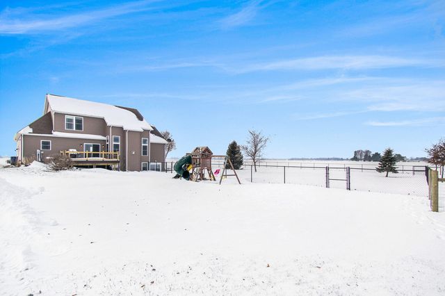 9237 W 1100 S, Wanatah, IN 46390