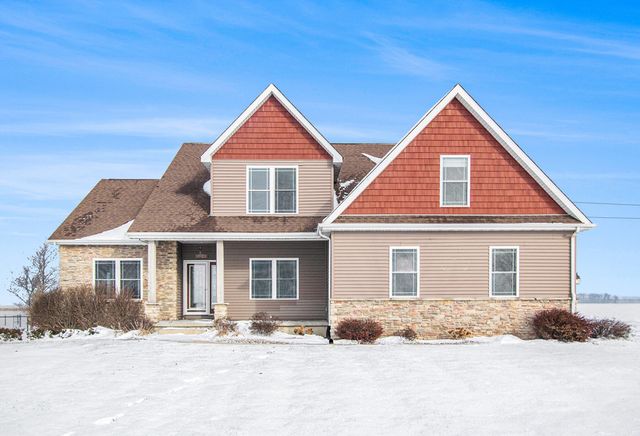 9237 W 1100 S, Wanatah, IN 46390