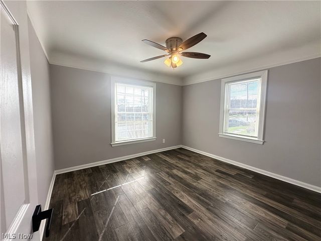 6332 State Road, Parma, OH 44134