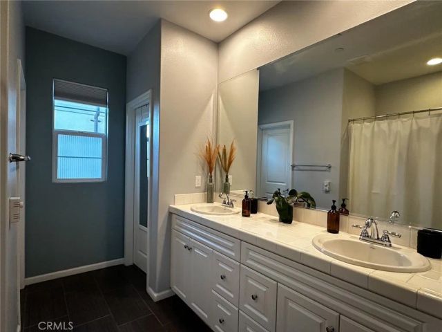 21765 Propello Drive, Saugus, CA 91350