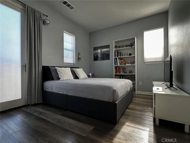 21765 Propello Drive, Saugus, CA 91350