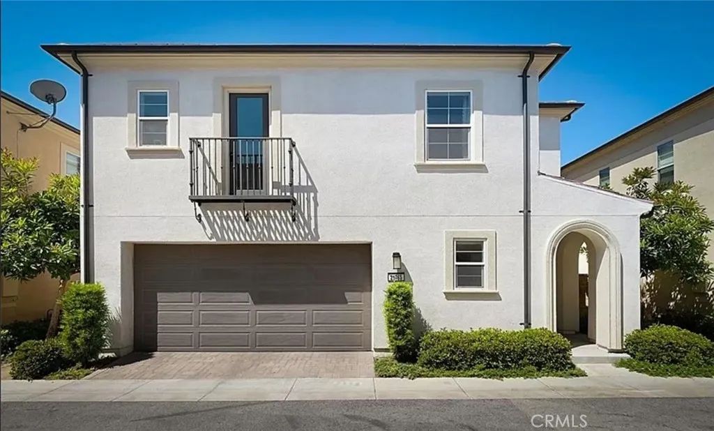 21765 Propello Drive, Saugus, CA 91350