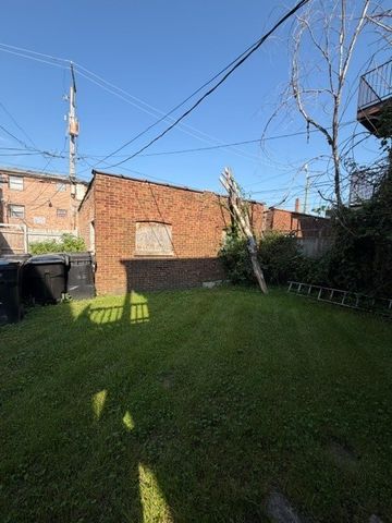 8048 S Vernon Avenue, Chicago, IL 60619