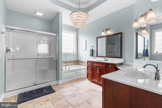 113 ASHVIEW CT, Nazareth, PA 18064