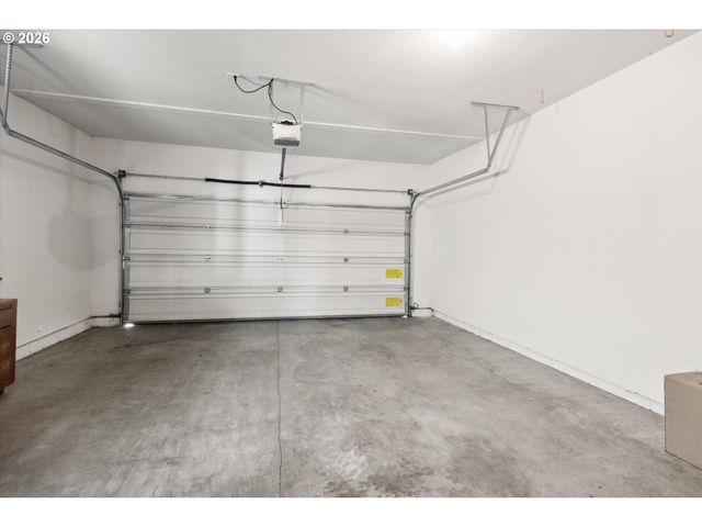 162 ALLI Ct, Gladstone, OR 97027