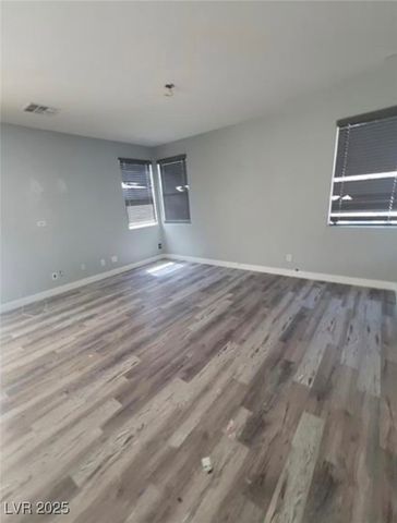 7349 Dolphine Crest Avenue, Las Vegas, NV 89129