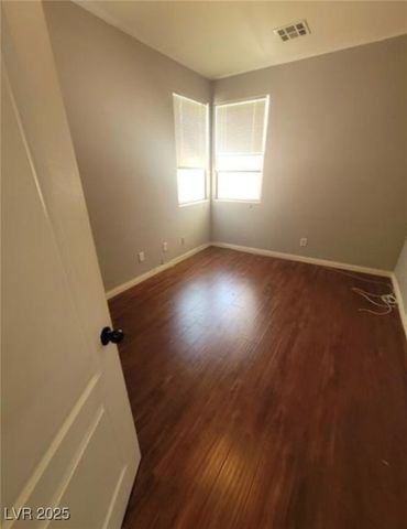 7349 Dolphine Crest Avenue, Las Vegas, NV 89129