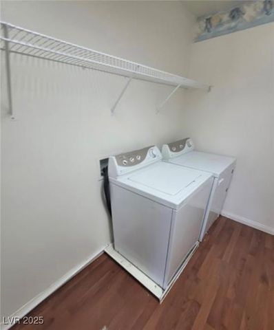 7349 Dolphine Crest Avenue, Las Vegas, NV 89129