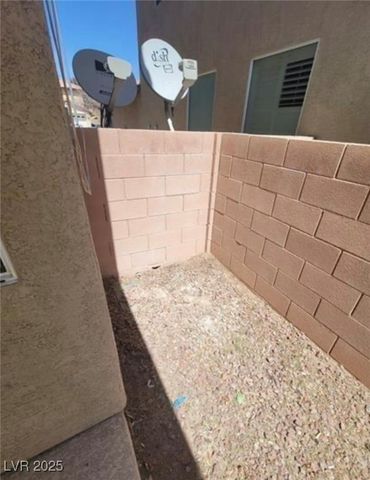 7349 Dolphine Crest Avenue, Las Vegas, NV 89129