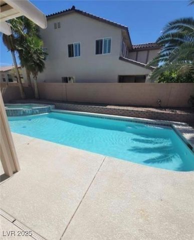 7349 Dolphine Crest Avenue, Las Vegas, NV 89129
