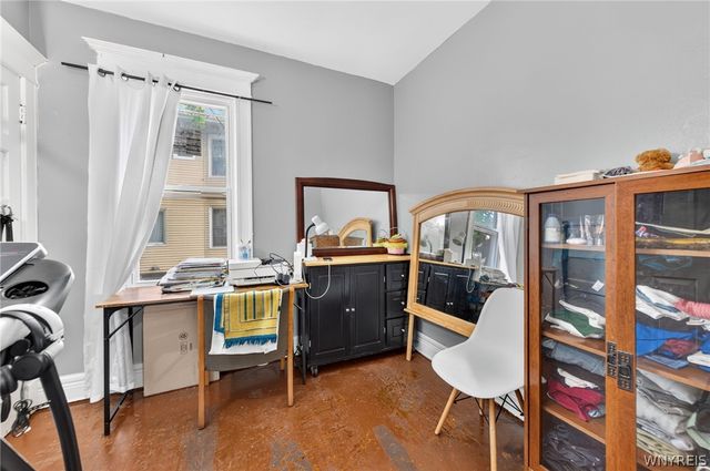 400 Winslow Avenue, Buffalo, NY 14211