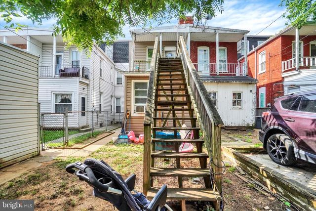 719 W LOCUST ST, York, PA 17401