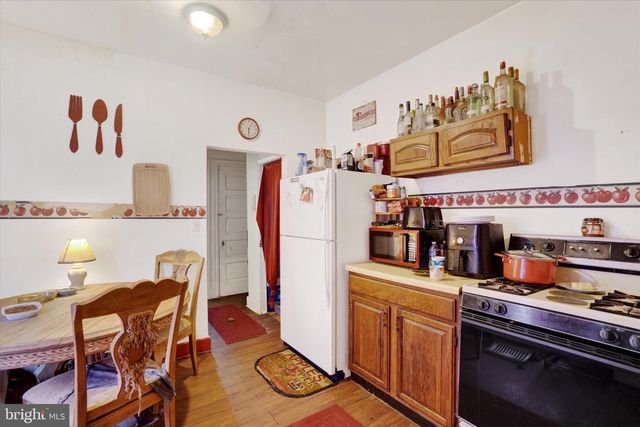 719 W LOCUST ST, York, PA 17401