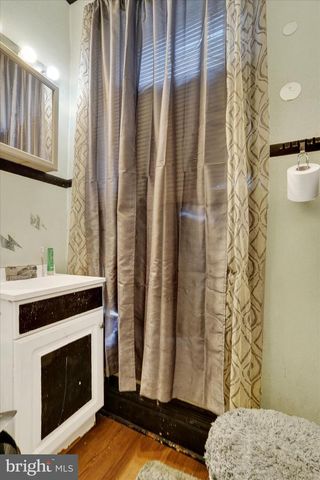 719 W LOCUST ST, York, PA 17401