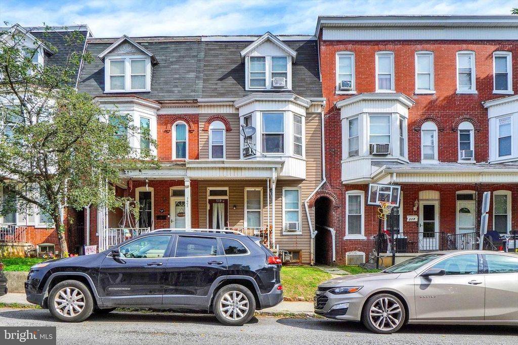 719 W LOCUST ST, York, PA 17401