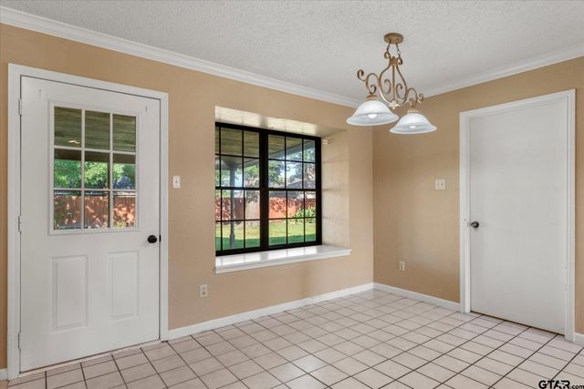 1608 Debbie Street, Sulphur Springs, TX 75482