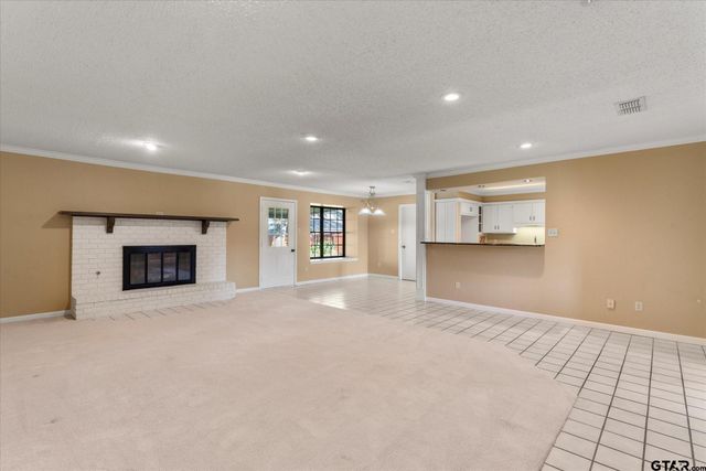 1608 Debbie Street, Sulphur Springs, TX 75482