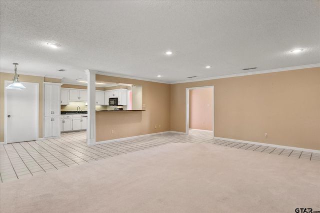 1608 Debbie Street, Sulphur Springs, TX 75482