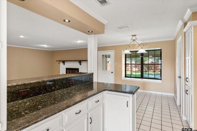 1608 Debbie Street, Sulphur Springs, TX 75482