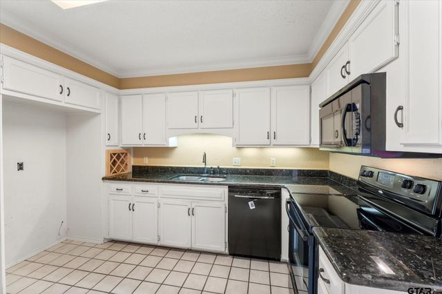 1608 Debbie Street, Sulphur Springs, TX 75482