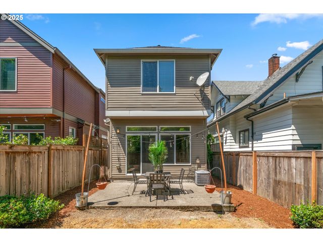 7422 N WILLIAMS Ave, Portland, OR 97217