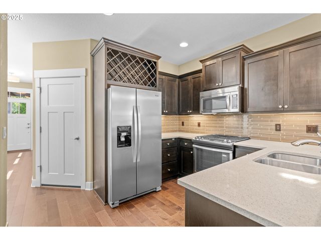 7422 N WILLIAMS Ave, Portland, OR 97217