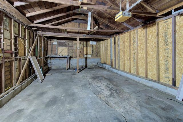 2312 Englewood Court, Independence, MO 64052