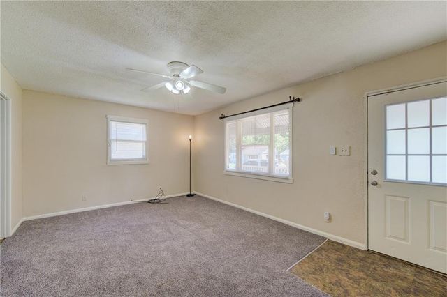 2312 Englewood Court, Independence, MO 64052