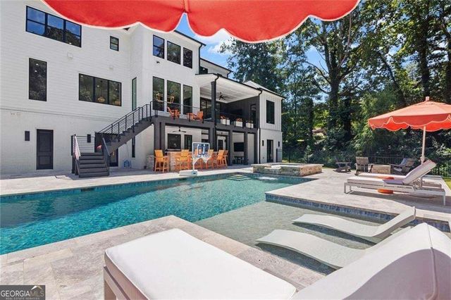 575 Indian Hills Parkway NE, Marietta, GA 30068