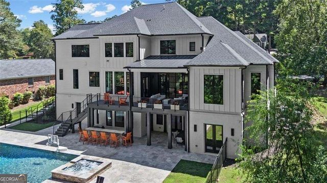 575 Indian Hills Parkway NE, Marietta, GA 30068