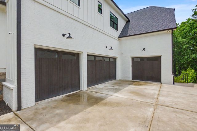 575 Indian Hills Parkway NE, Marietta, GA 30068