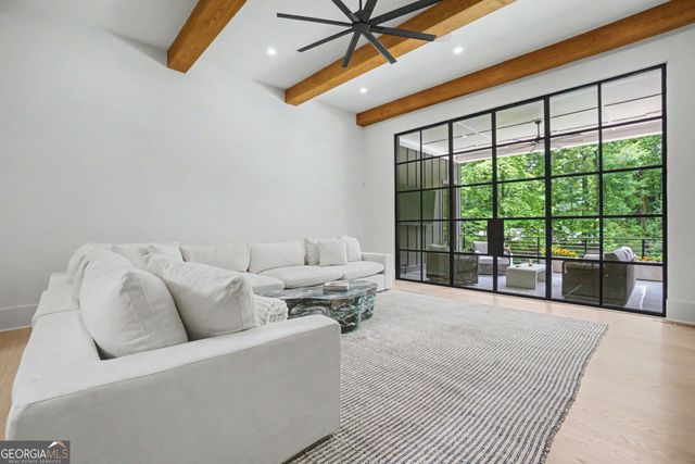 575 Indian Hills Parkway NE, Marietta, GA 30068