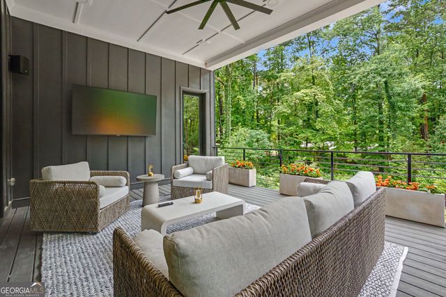 575 Indian Hills Parkway NE, Marietta, GA 30068