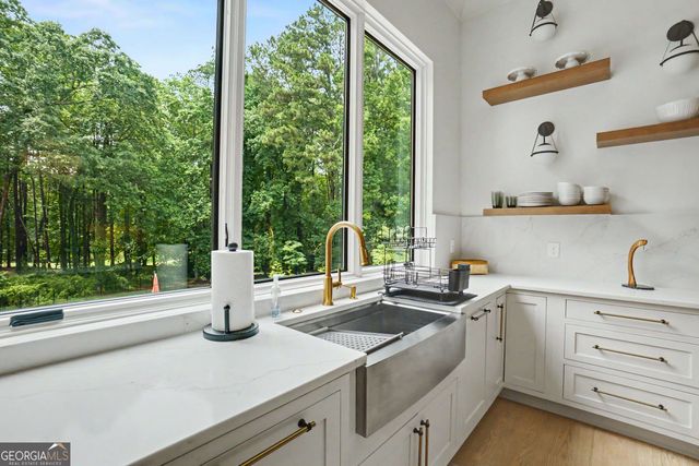 575 Indian Hills Parkway NE, Marietta, GA 30068